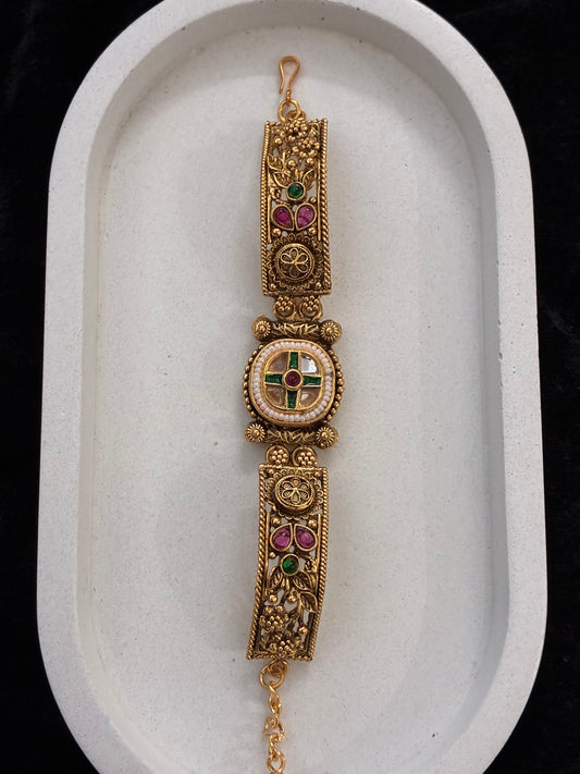 Circular Cross wrist bracelet