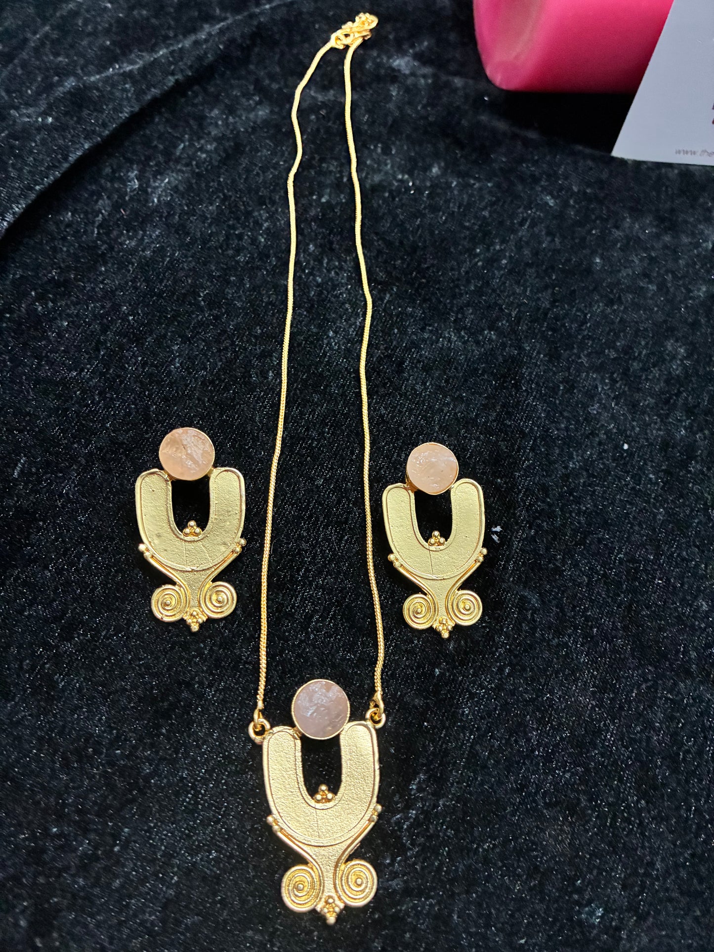 Pink Egyptian Set