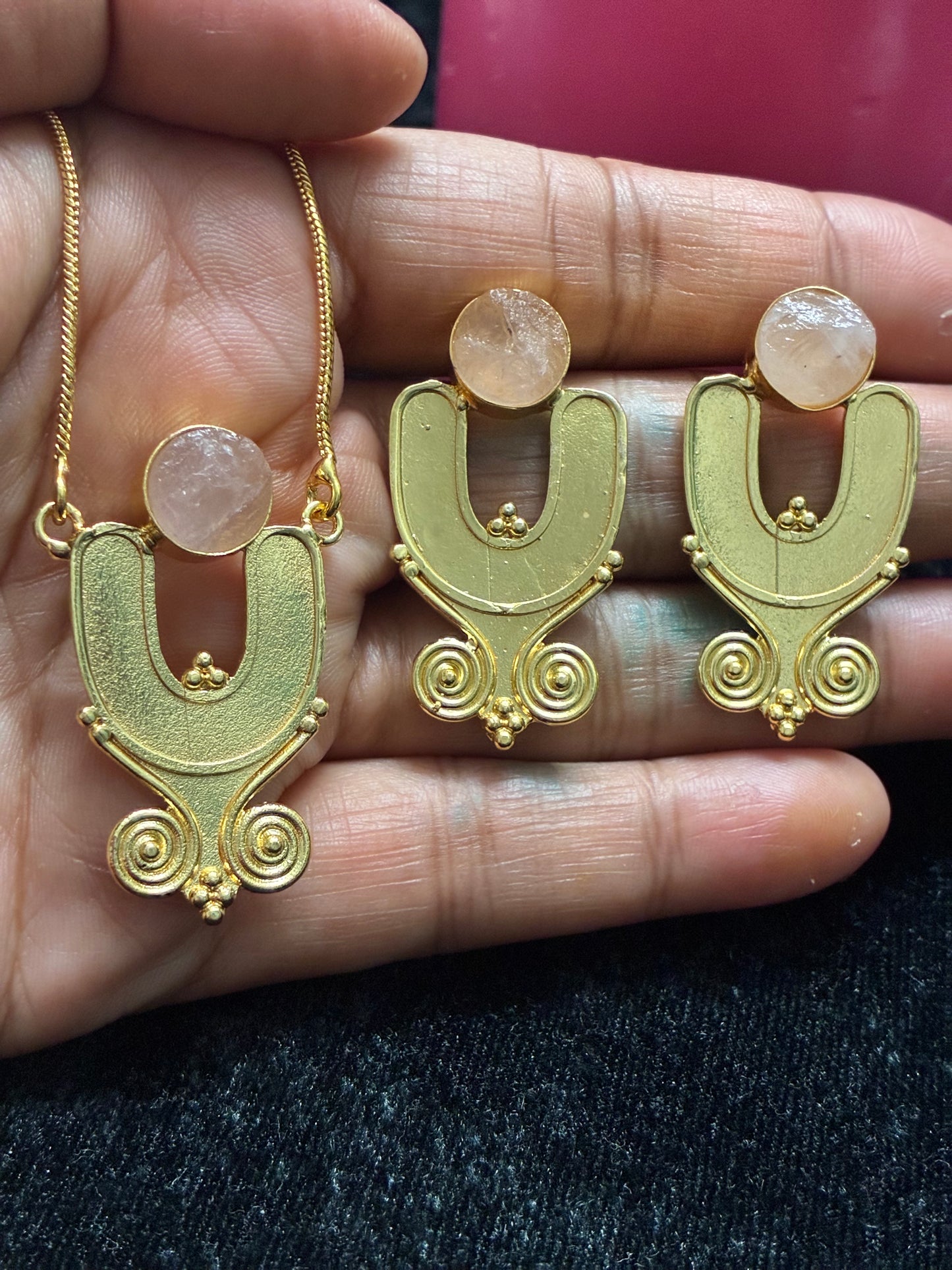 Pink Egyptian Set