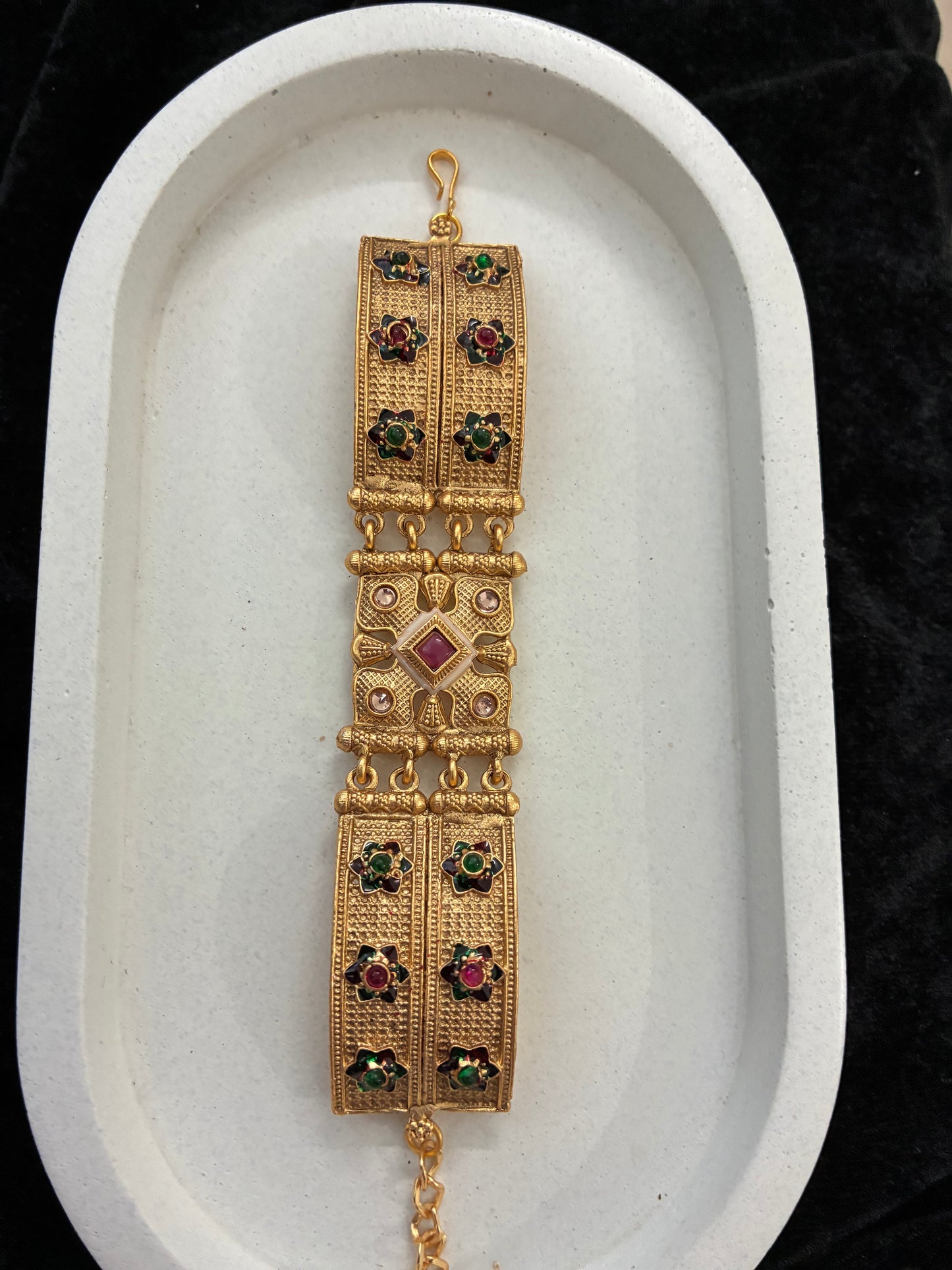 Multi stone wrist bracelet