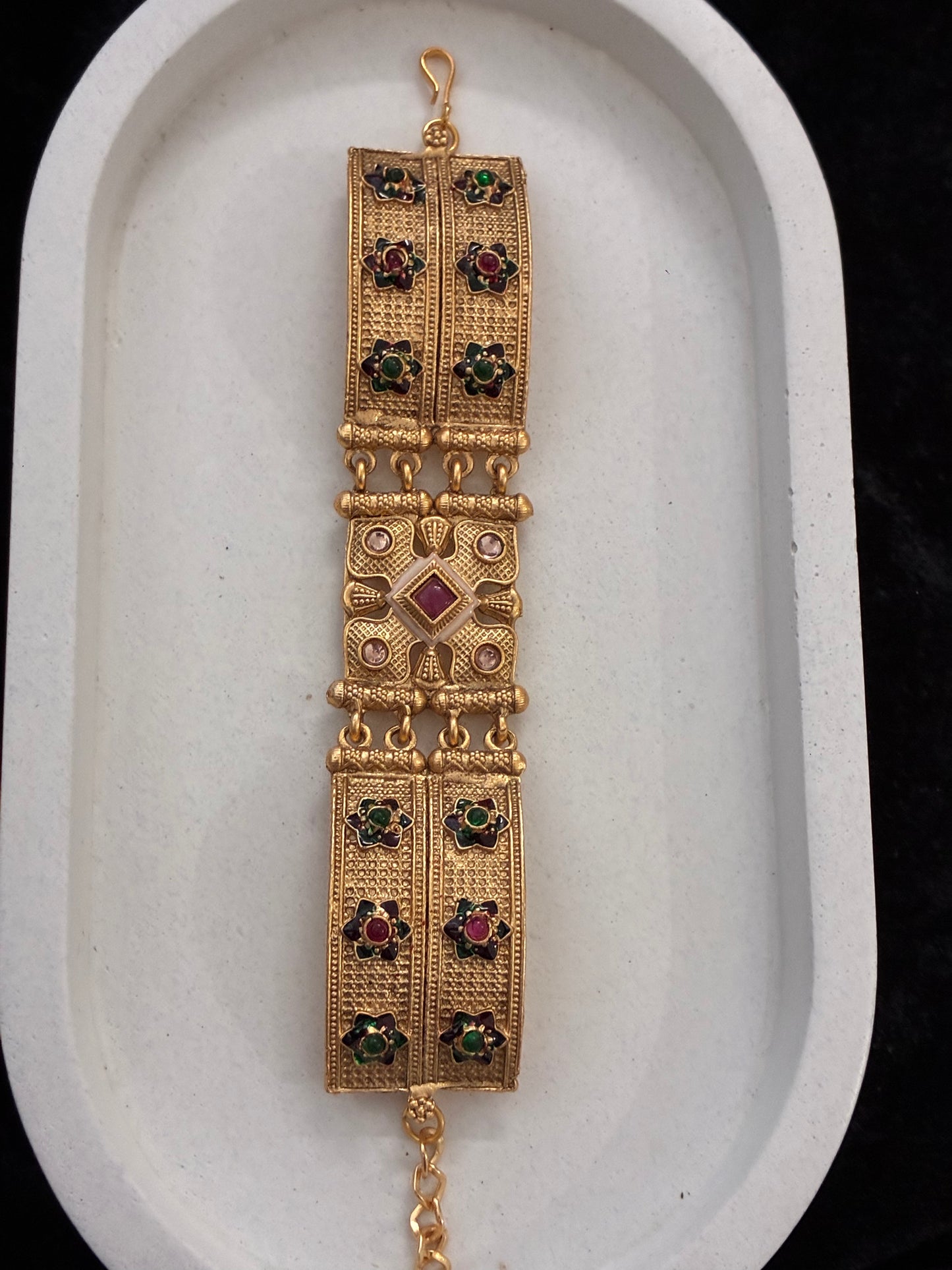 Multi stone wrist bracelet