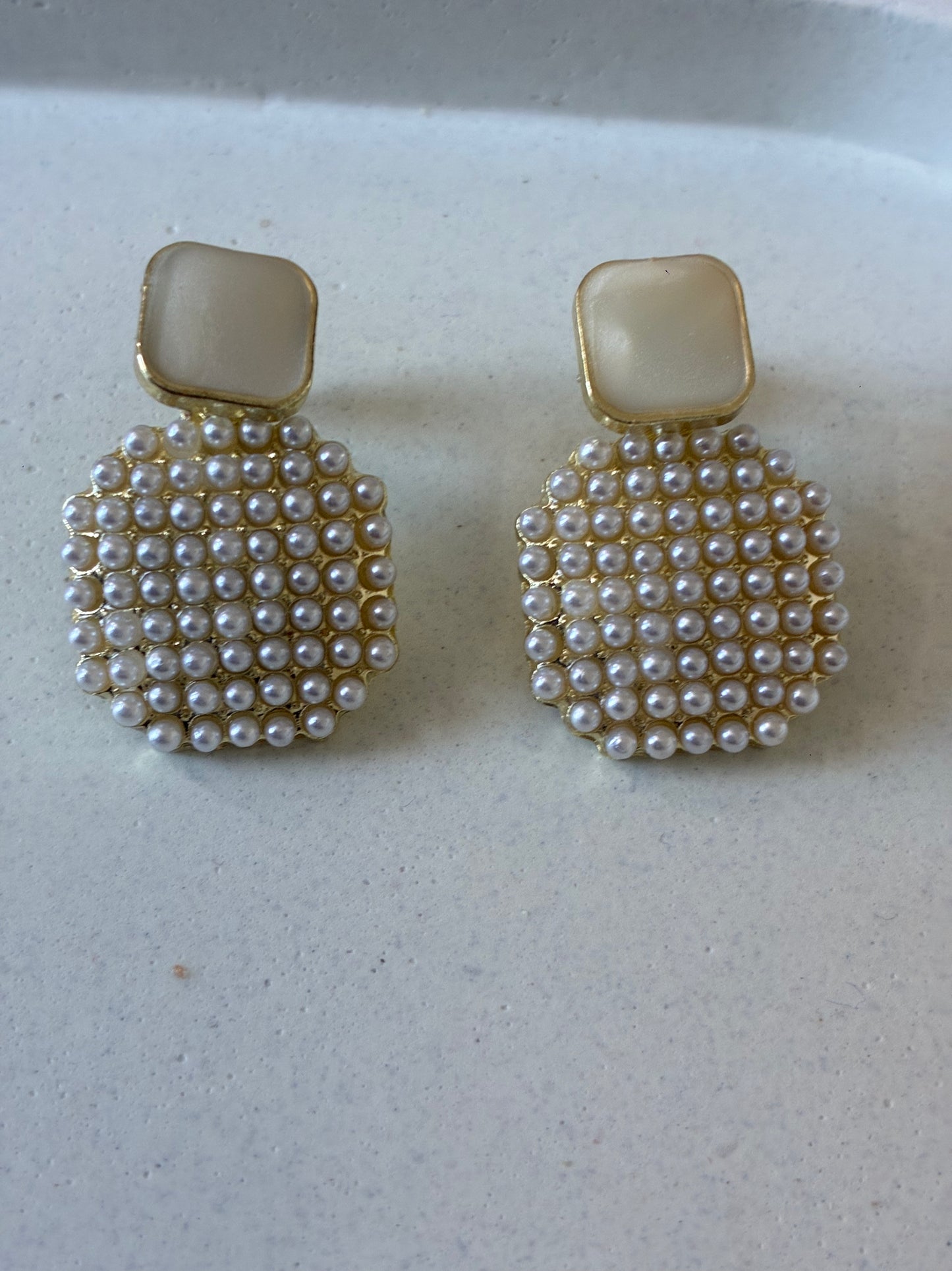 Pearl Grid Studs
