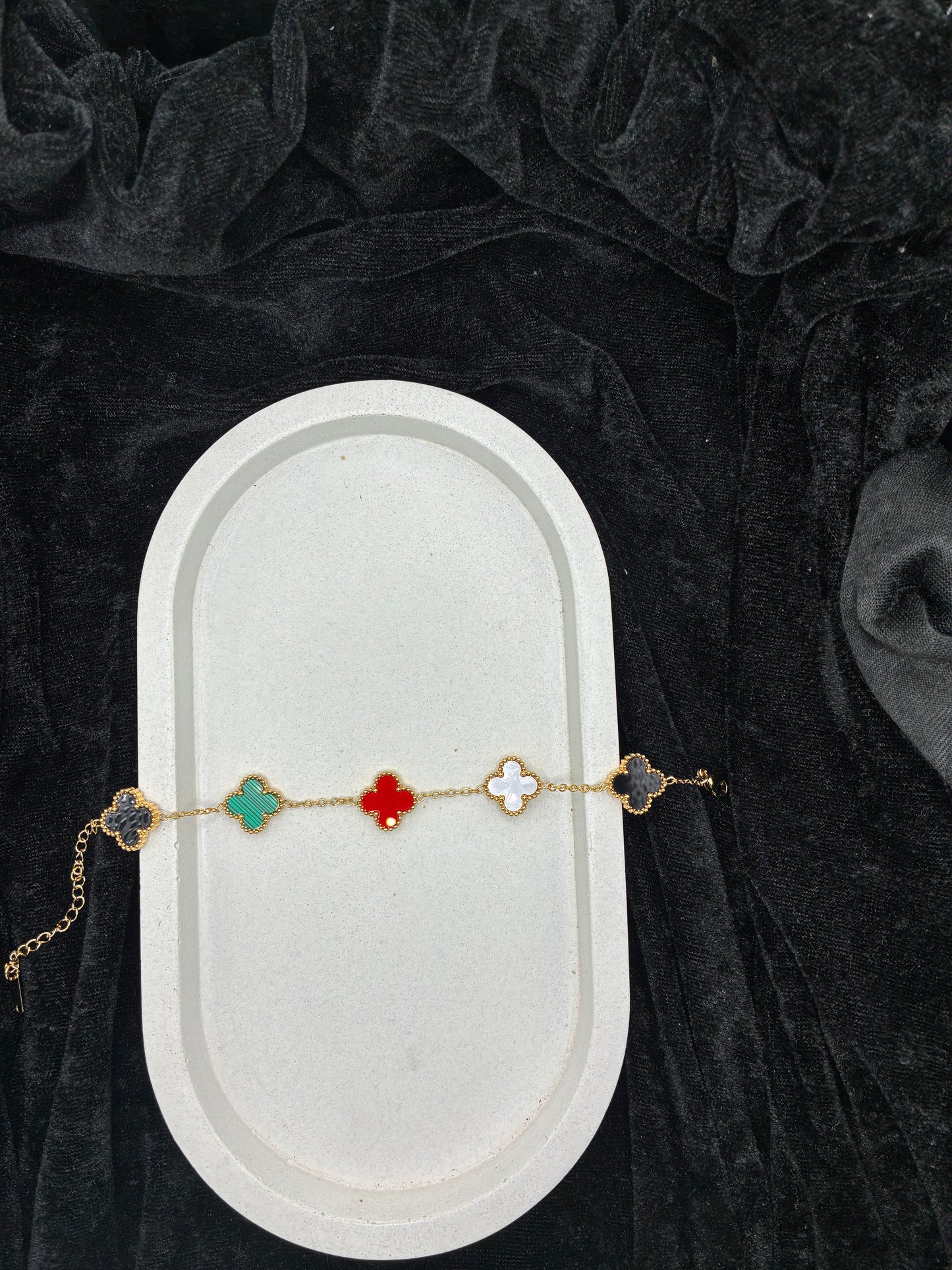 Clover Chain Braclets