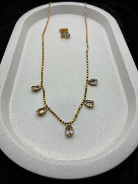 Anti Tarnish Chain Pendent