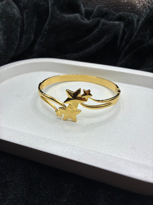 Star Shape Bracelet