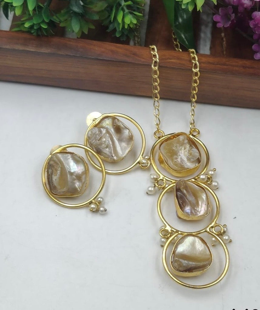 Mother Pearl Set